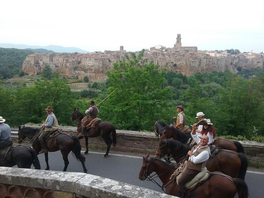 Apartment Seminello Pitigliano Bagian luar foto
